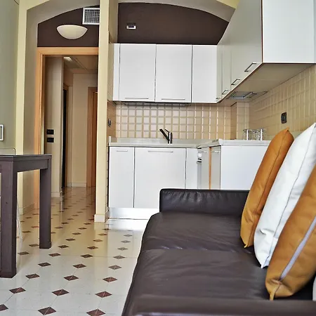 Orologio Living Aparthotel 2*