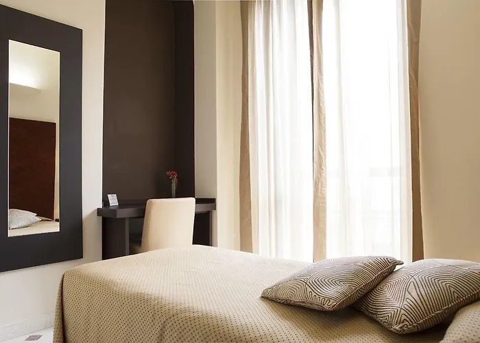 アパートホテル Orologio Living トリノ